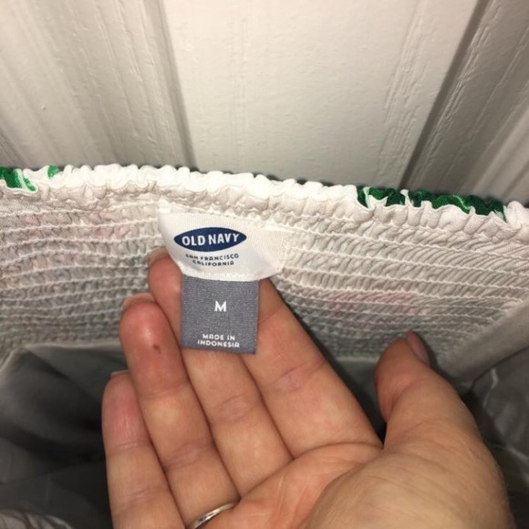 Dress - Picture 3 of 3